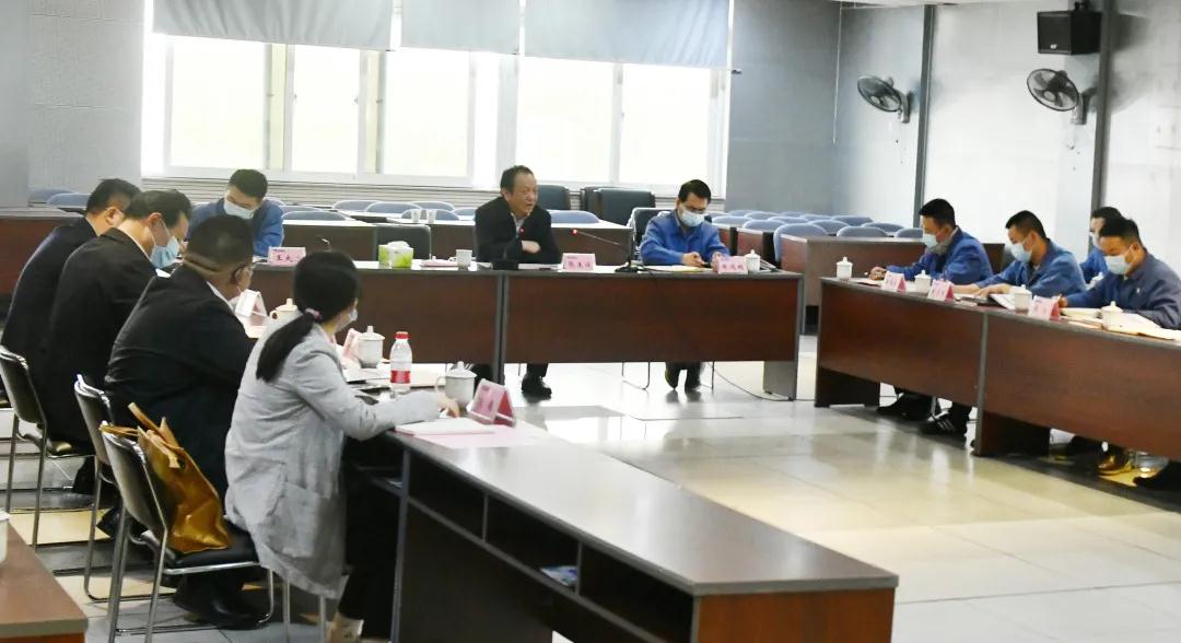 省国资委党委委员、副主任张美诚赴ayx·爱游戏开展党史学习教育基层联点指导.jpg